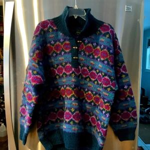 Lost Horizons, XL, multi colored, p/o sweater.